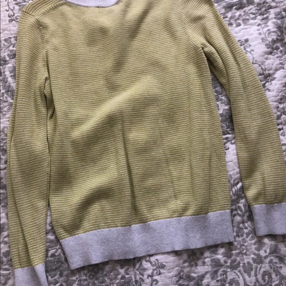 NEW Banana Republic Sweater - Picture 3 of 5